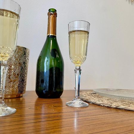 Joli Appartement Au Coeur De Ville Château-Thierry Esterno foto